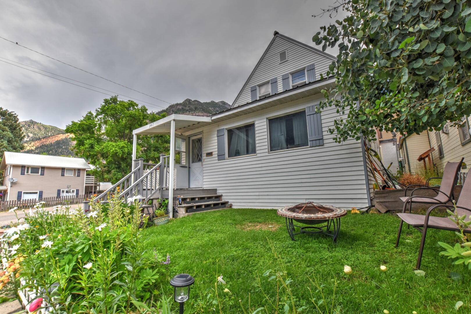 347 2nd Street Property Photo 4