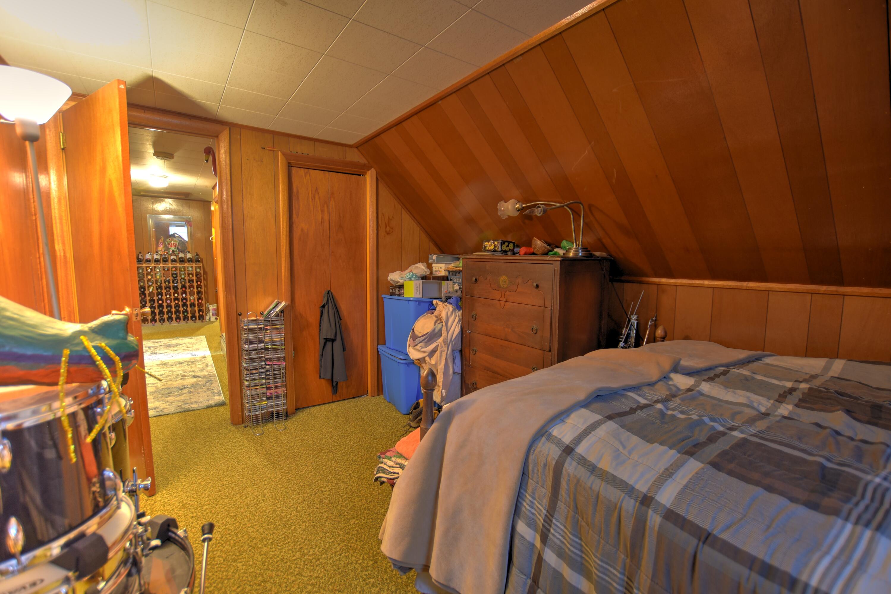 347 2nd Street Property Photo 19