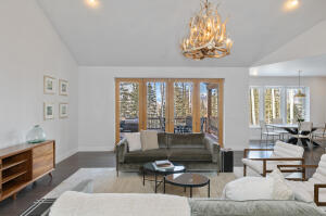 15 High Noon Lane Property Photo 7