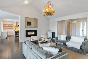 15 High Noon Lane Property Photo 8