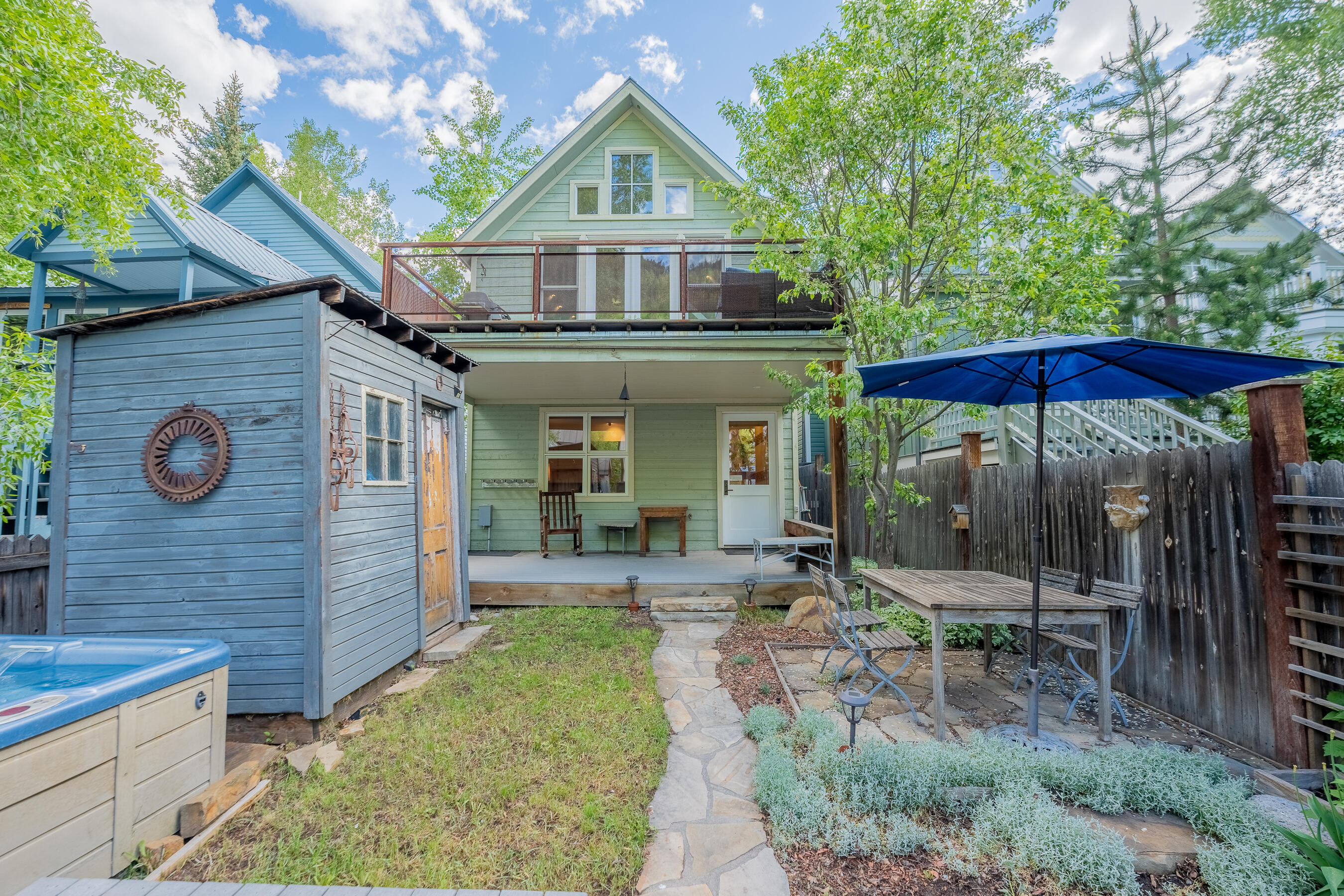 436 Pacific Avenue Property Photo 3