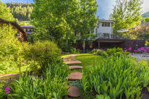 495 Curtis Drive