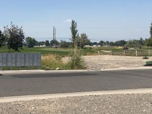 570 Cobble Drive Property Photo 8