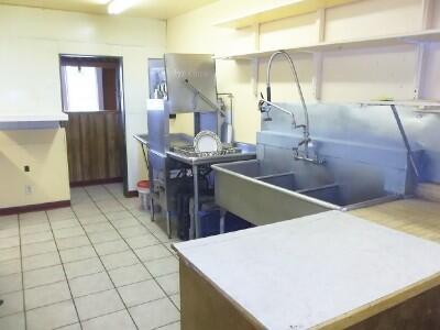 1250 Grand Avenue Property Photo 6