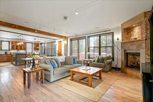 640 Sherman Street M Property Photo