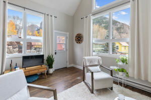 930 Columbia Property Photo
