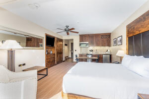 136 Country Club Drive 435 Property Photo 3