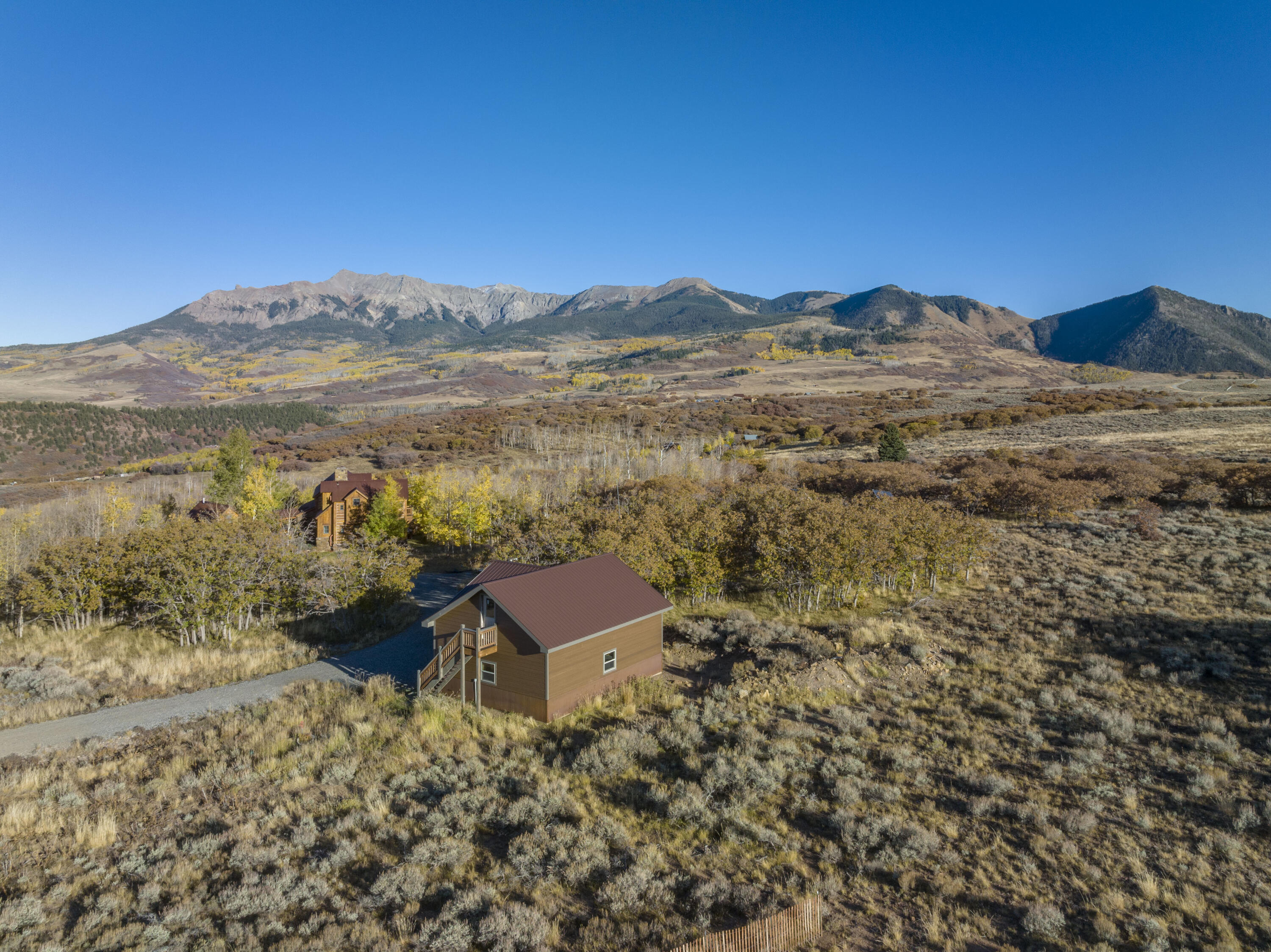 1036 Harcourt Trail Property Photo 3