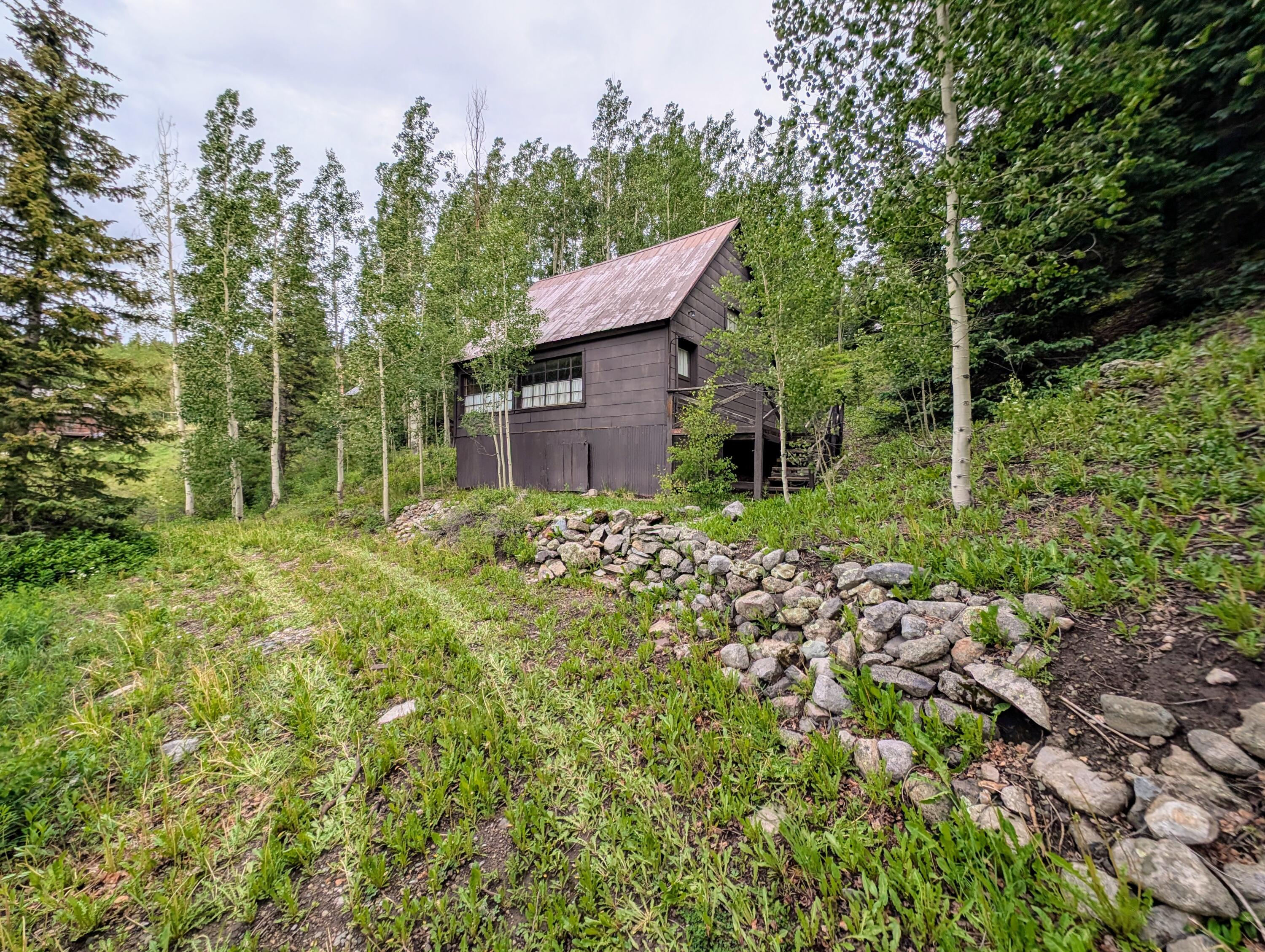 602 Trout Lake Road Property Photo 1