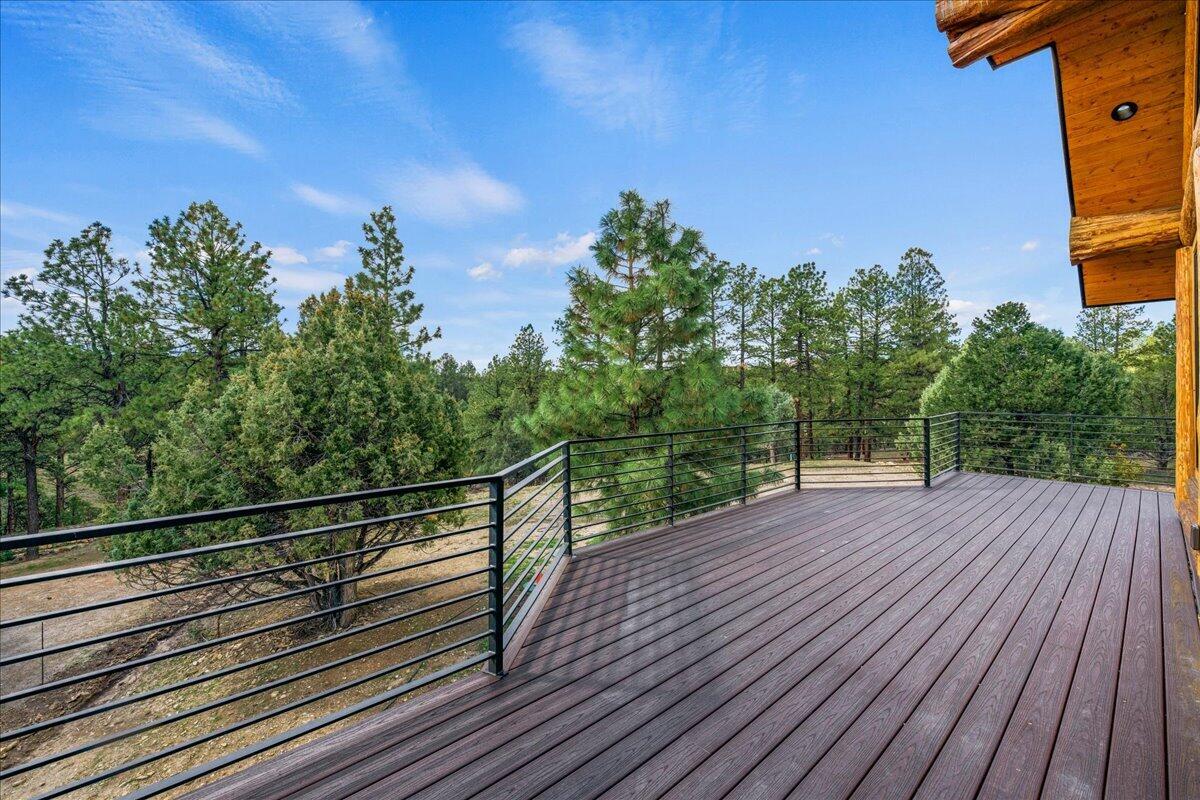 74 White Tail Lane Property Photo 12