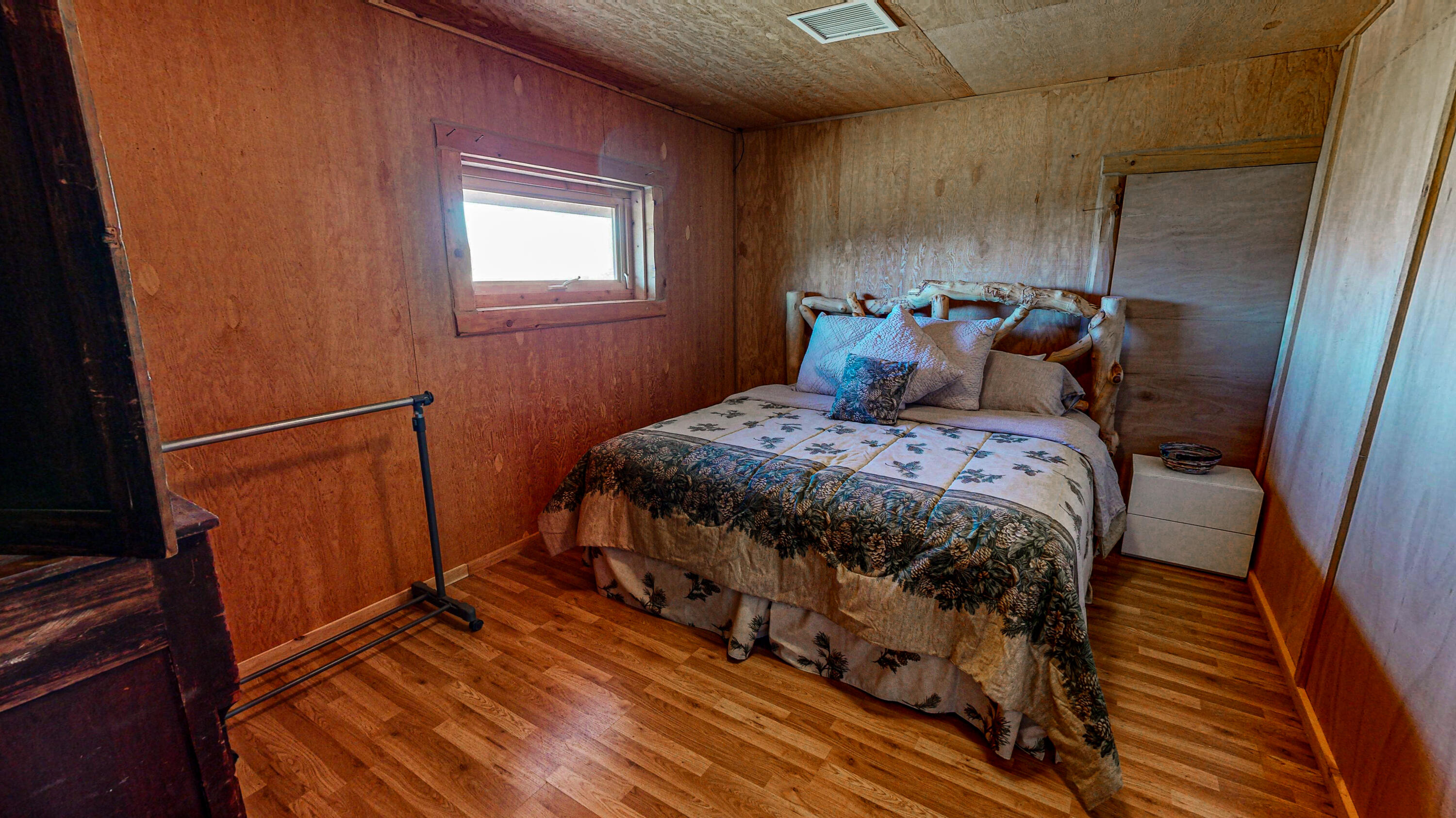 56106 Me Road Property Photo 24