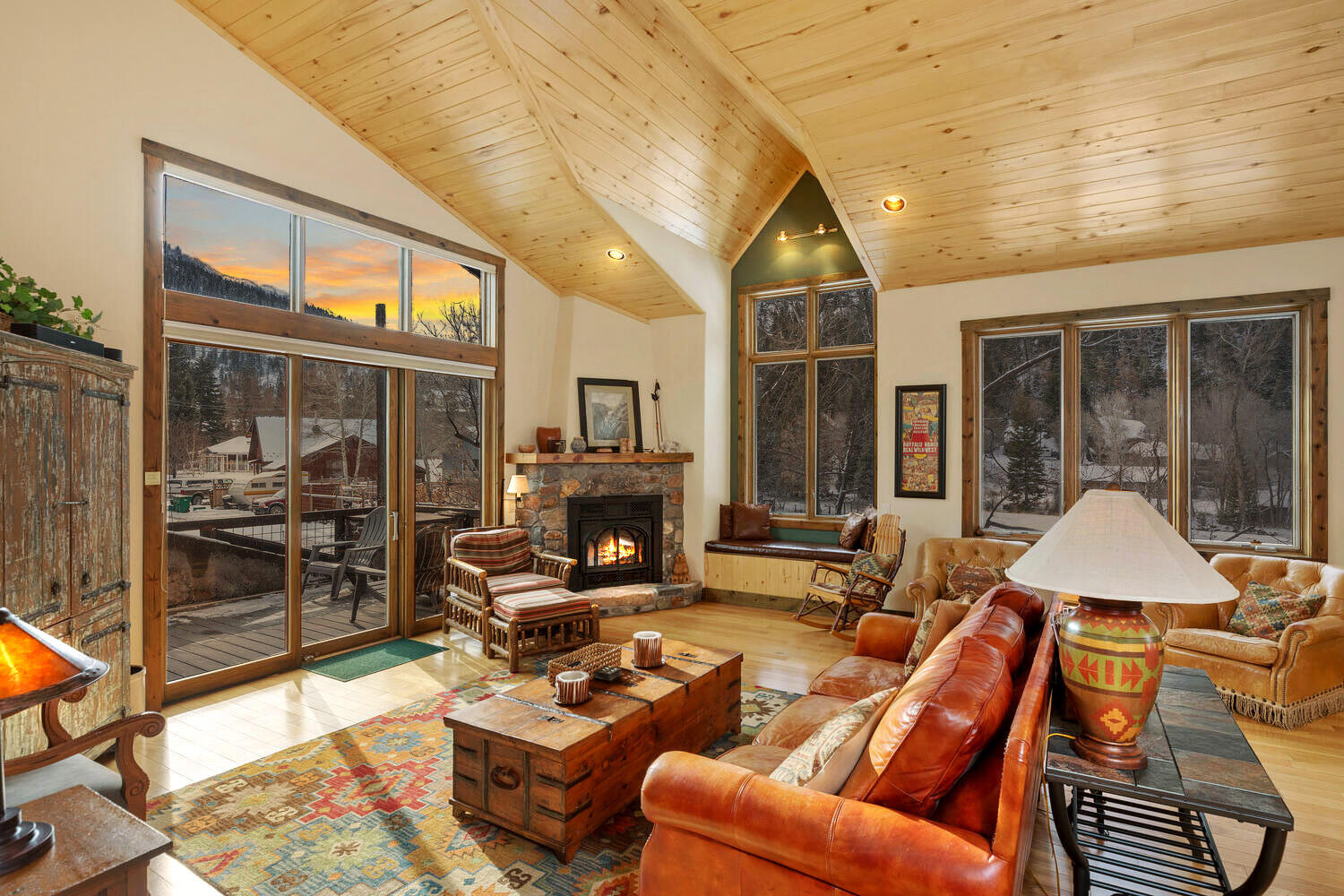 115 7th Avenue Property Photo 1