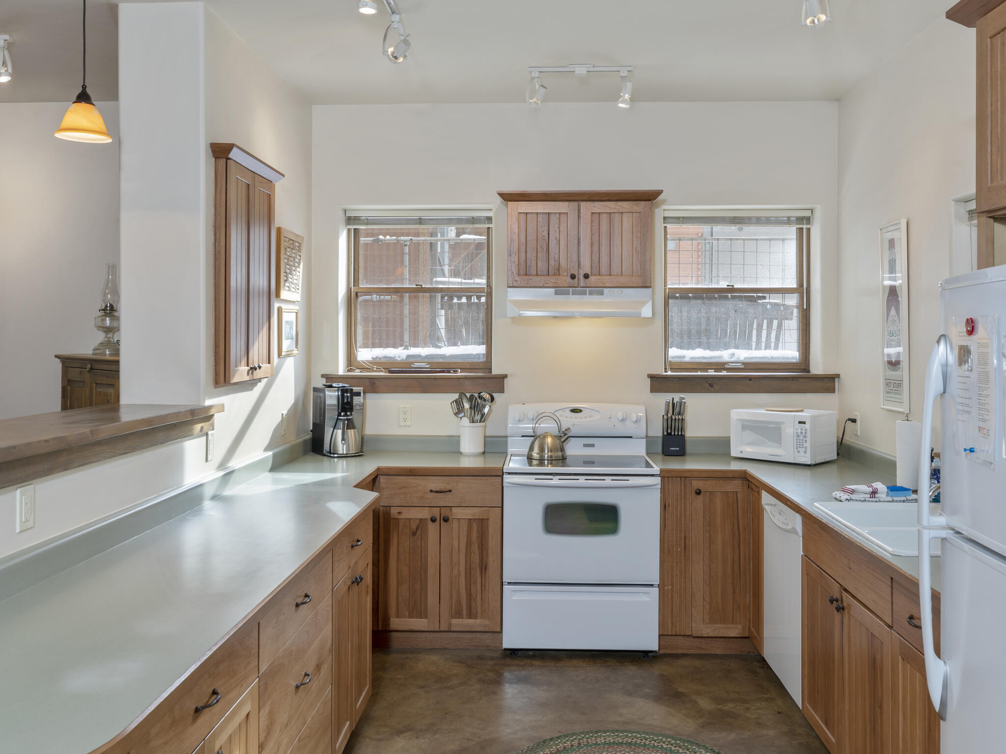 Triplex - 115, 117 And 119 7th Avenue - Property Photo 14