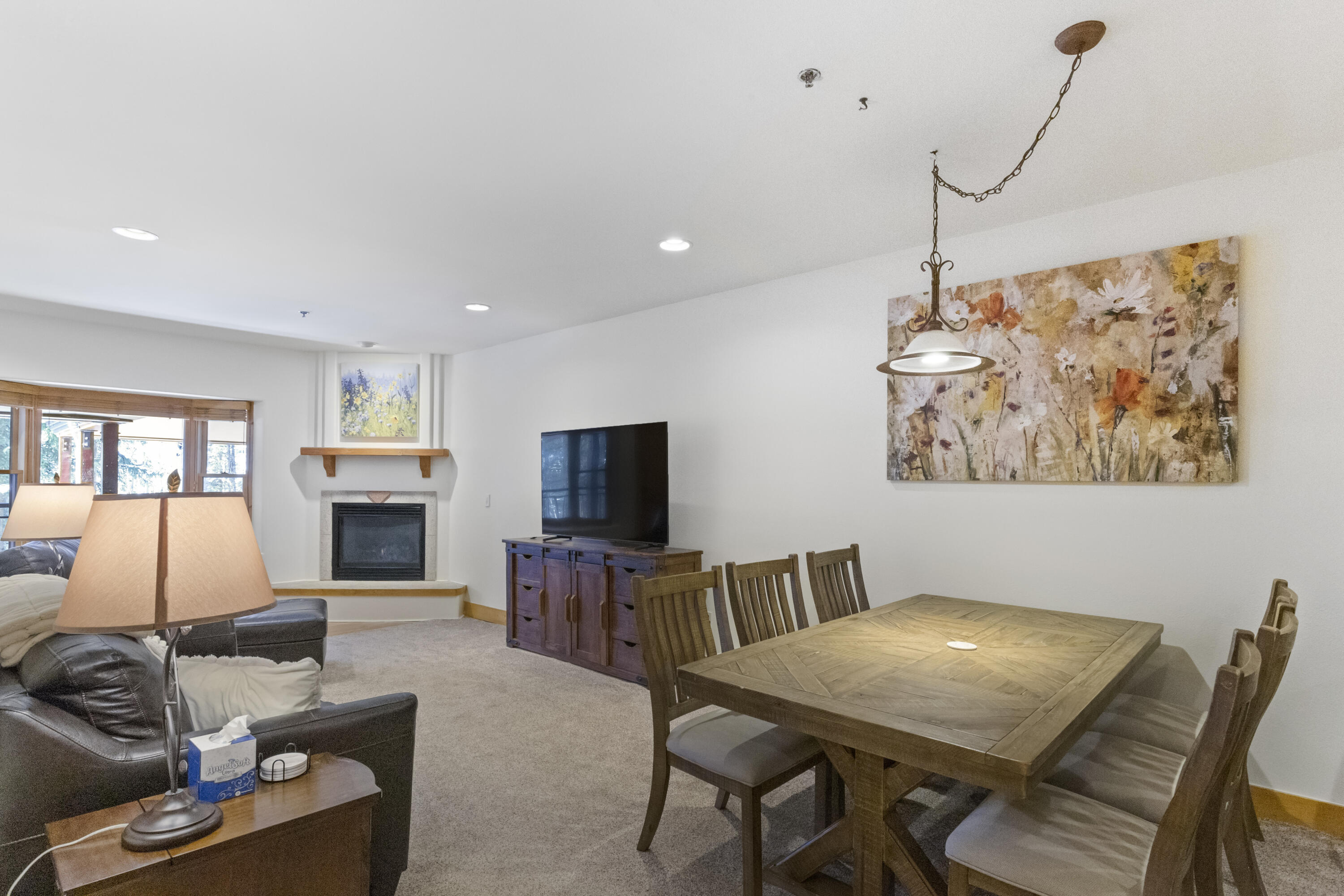 135 San Joaquin Road Property Photo 4