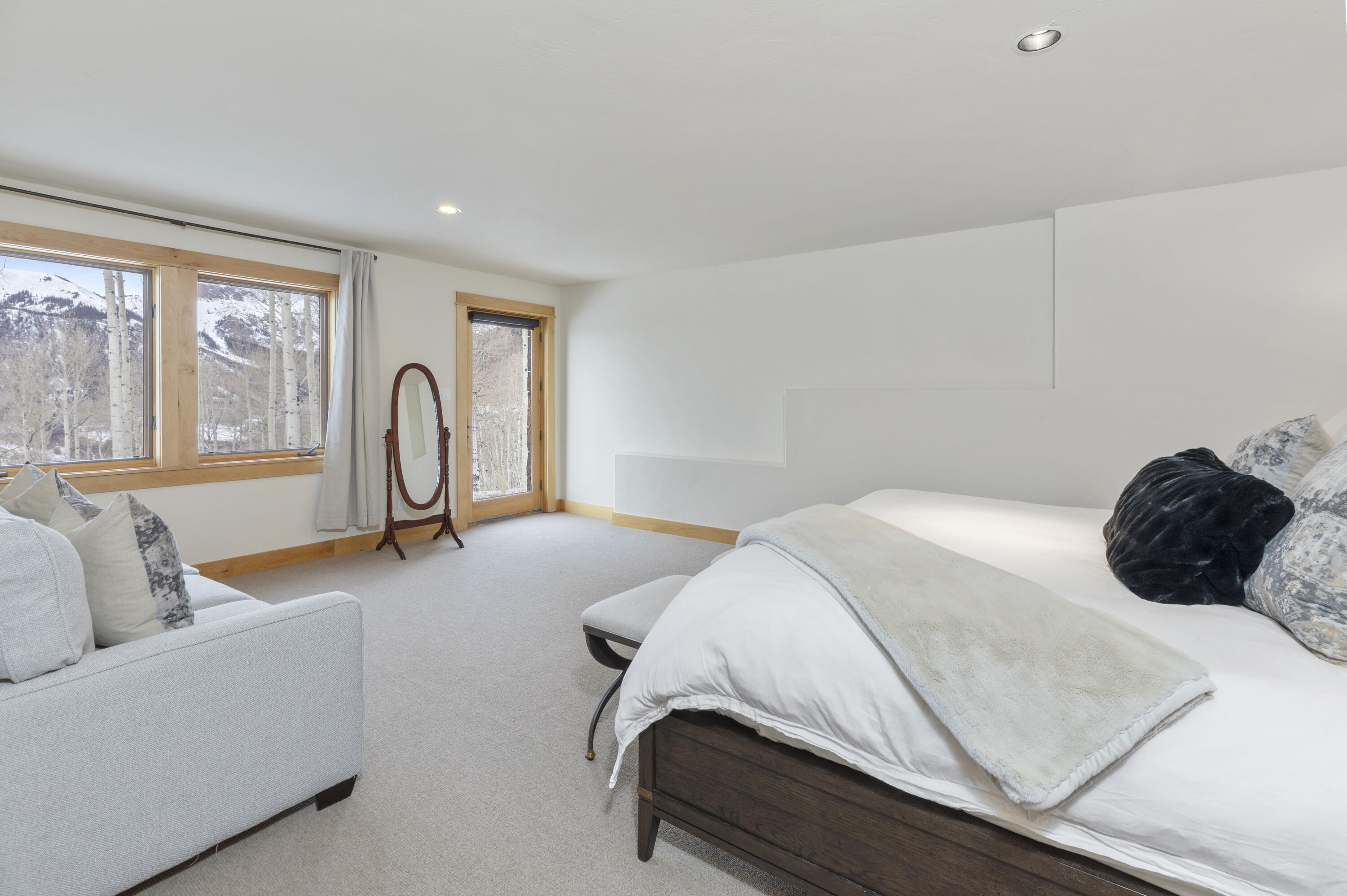 140 Serapio Drive Property Photo 36