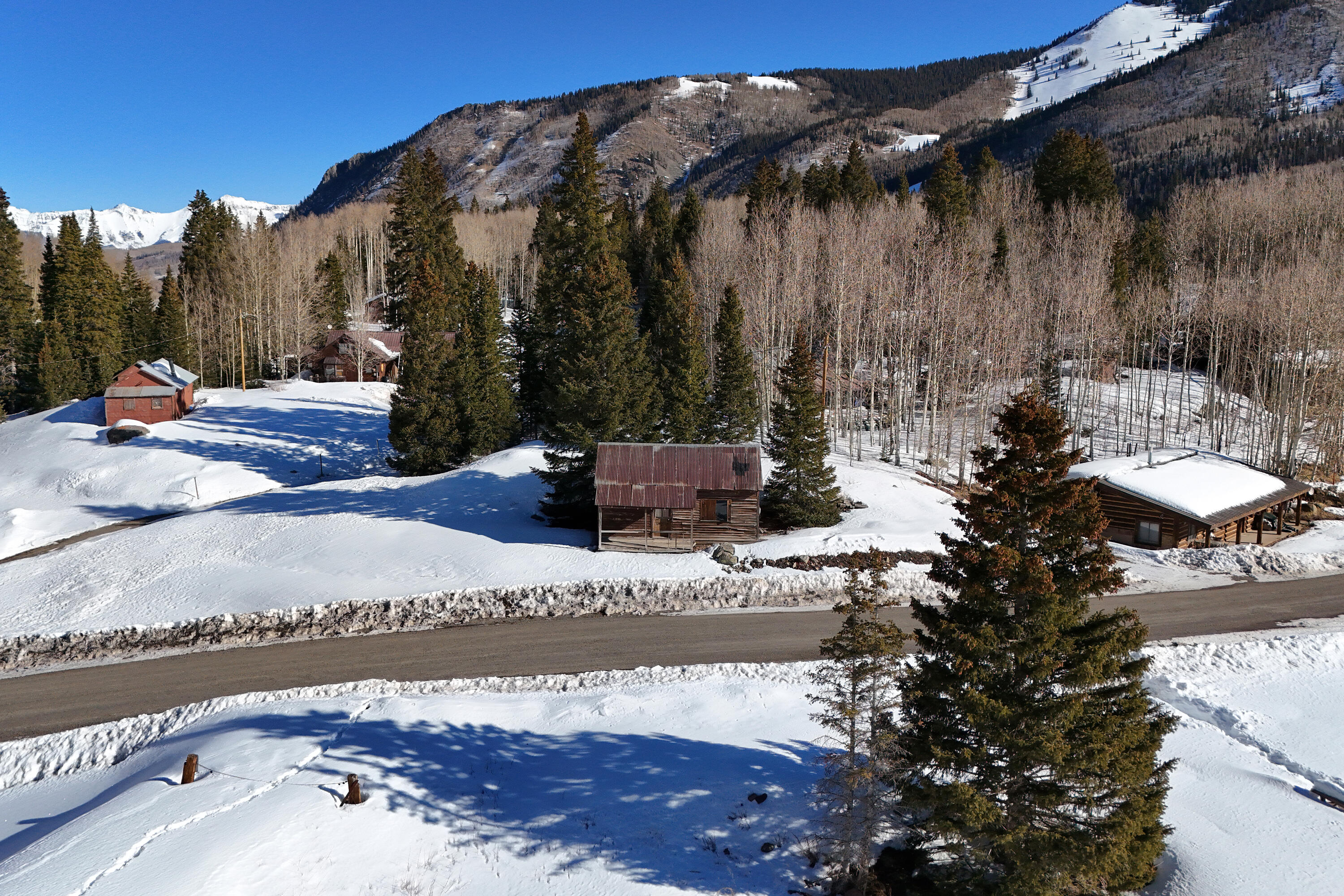 290 Trout Lake Road Property Photo 1