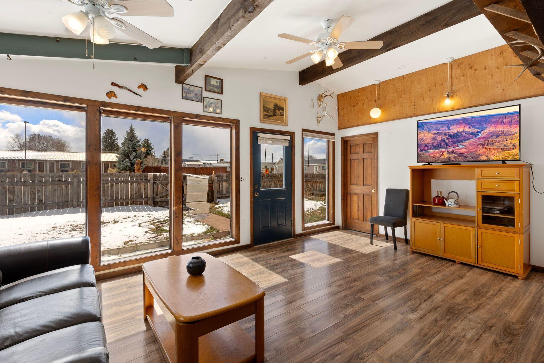 1135 Grand Avenue Property Photo 3