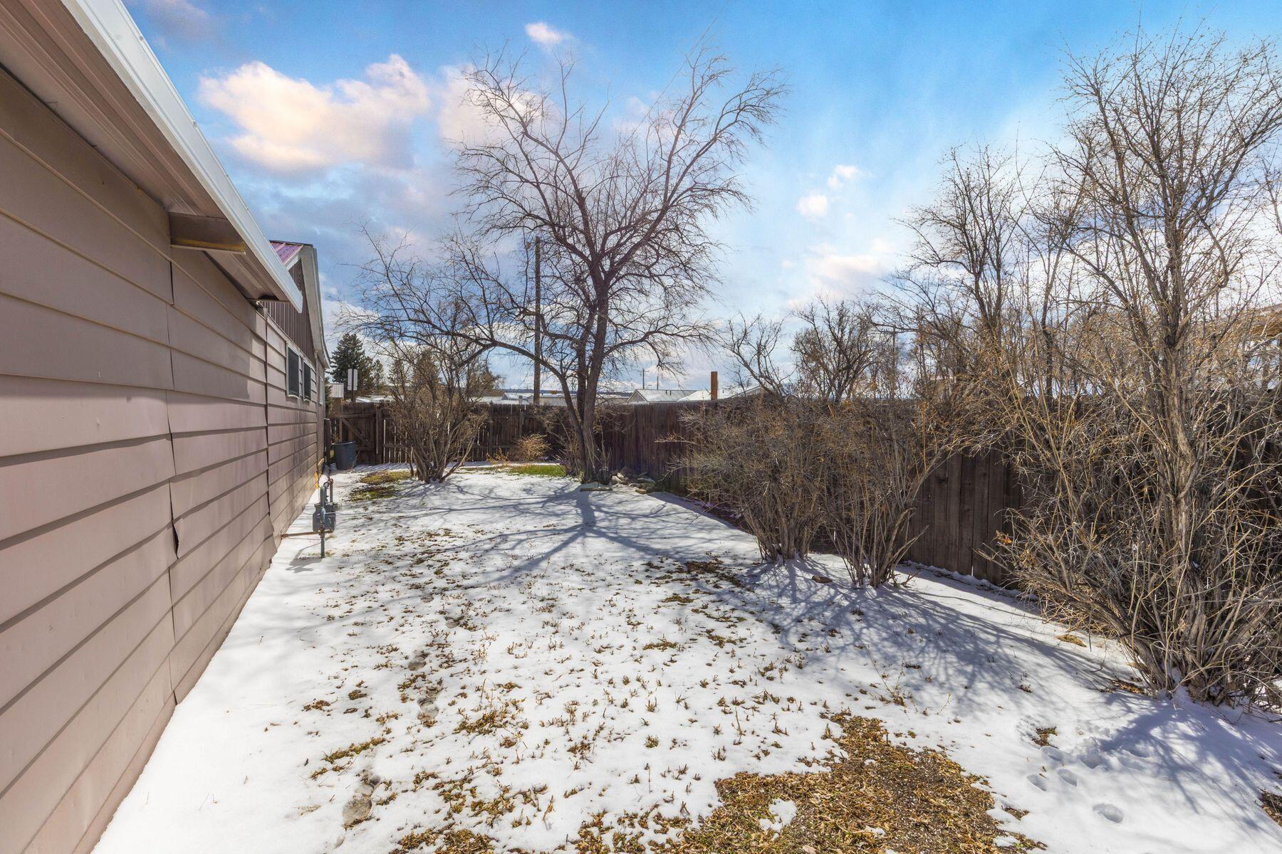1135 Grand Avenue Property Photo 14