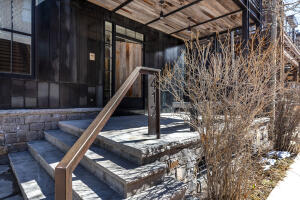 413 Depot Avenue Property Photo 8
