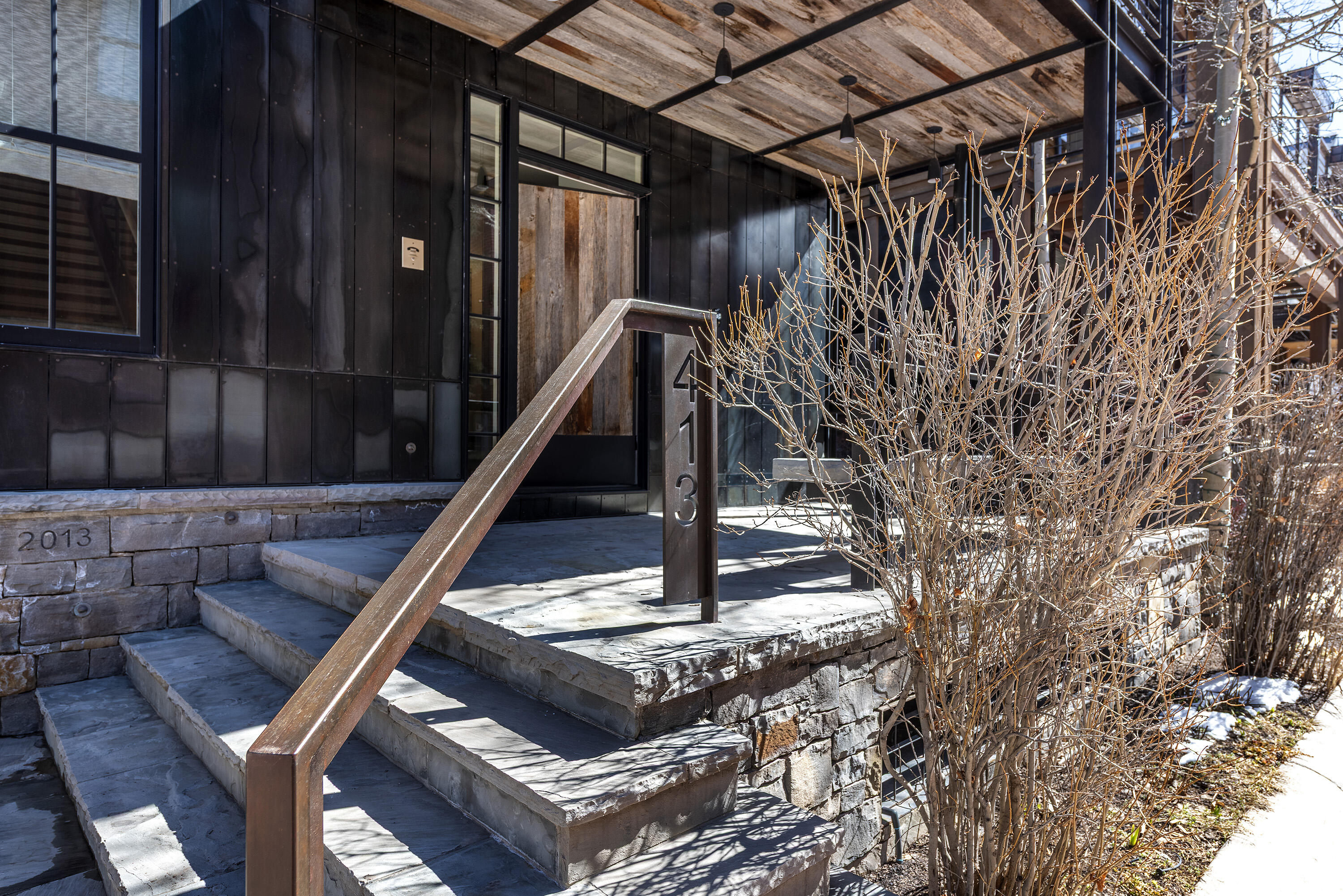 413 Depot Avenue Property Photo 8