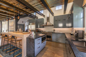 413 Depot Avenue Property Photo 28
