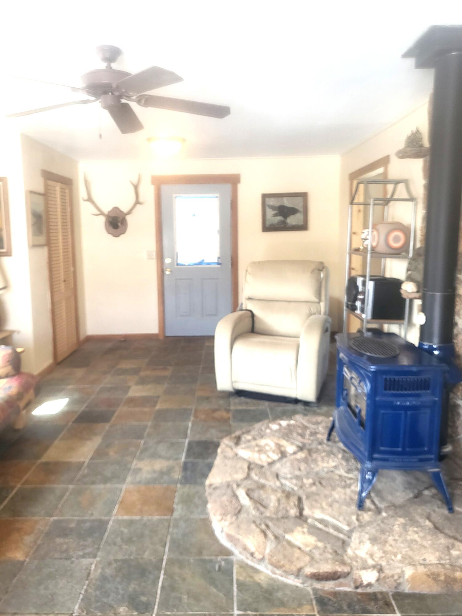 1435 Pine Street Property Photo 12