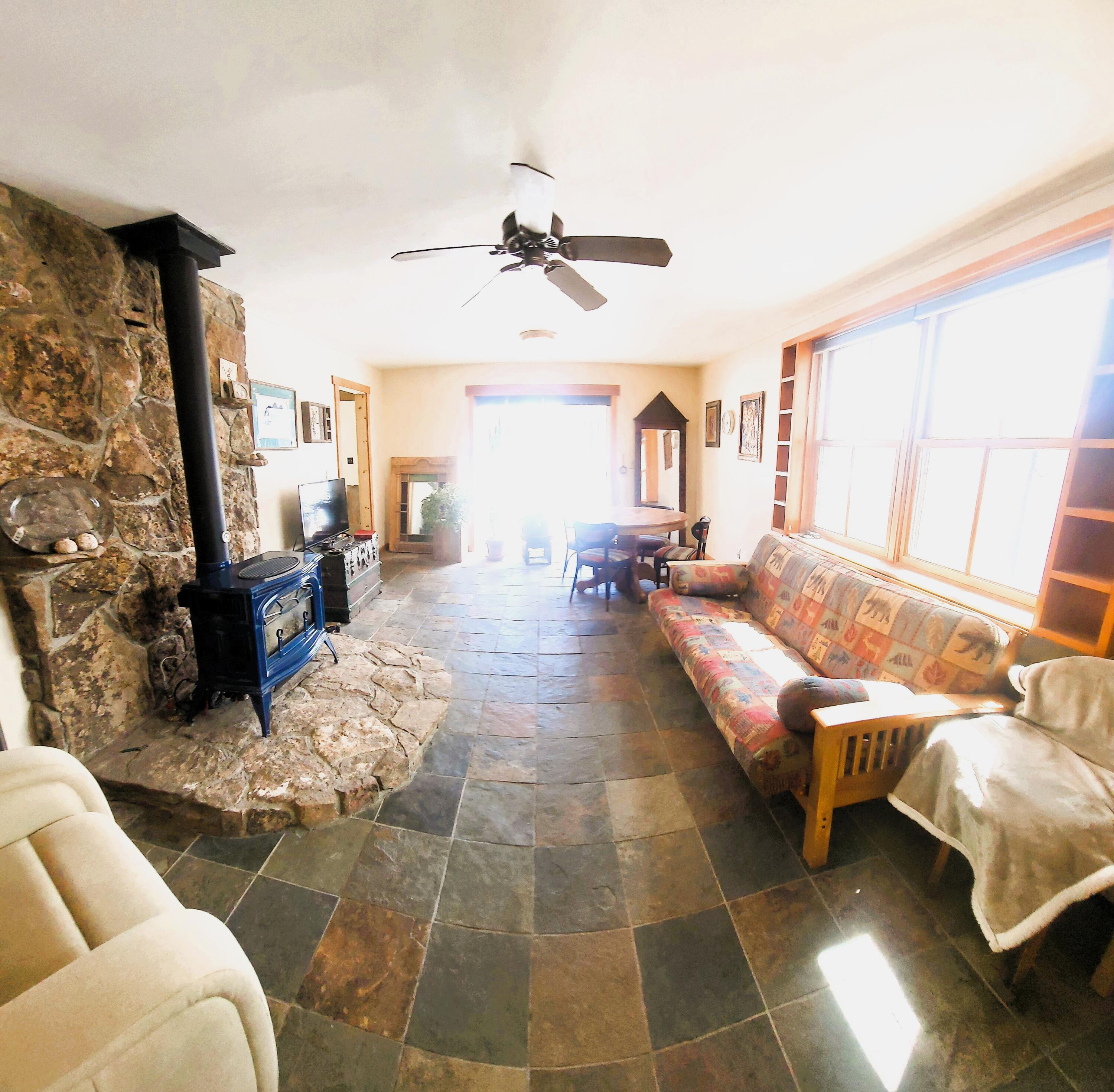 1435 Pine Street Property Photo 14