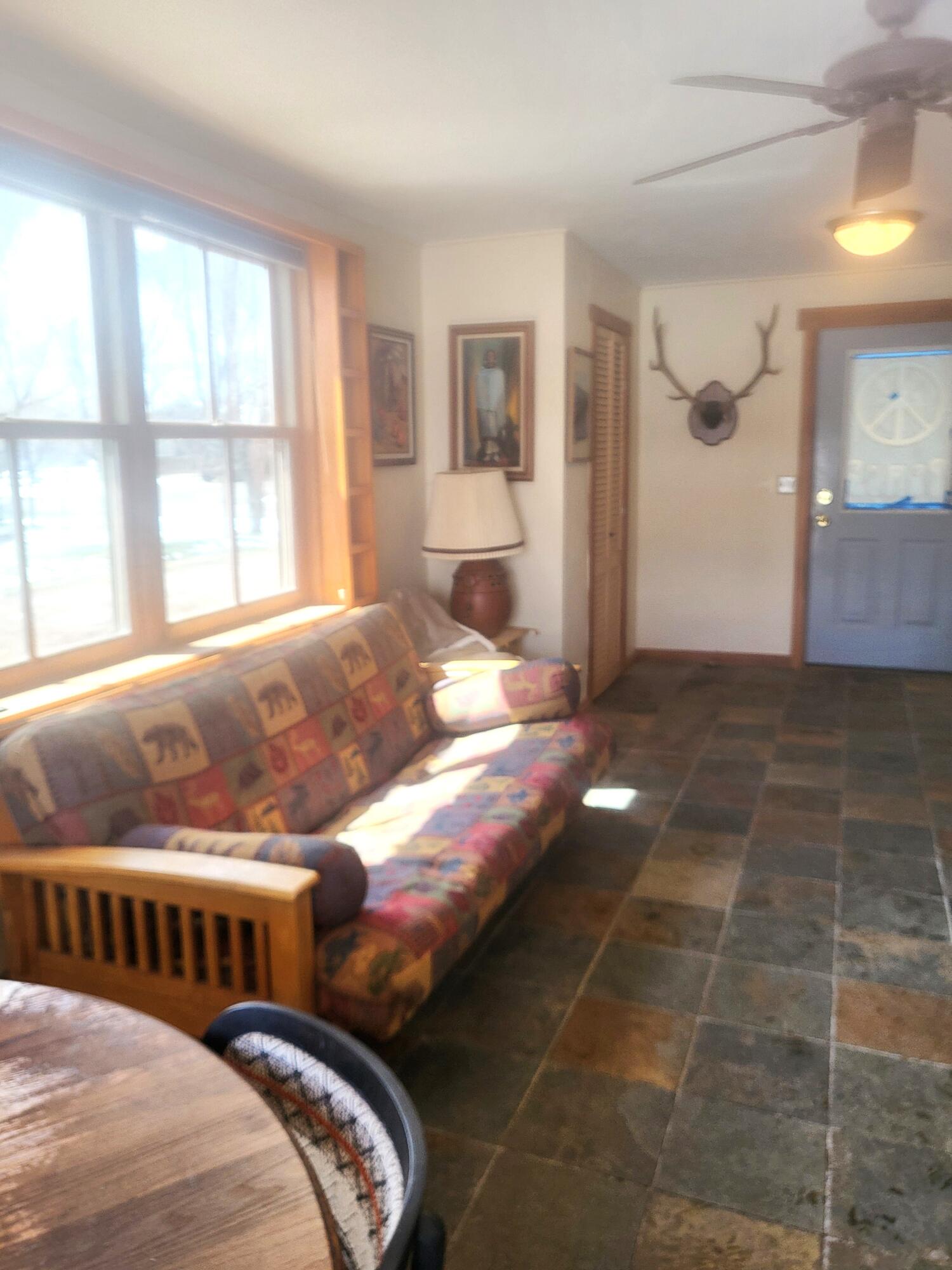 1435 Pine Street Property Photo 15