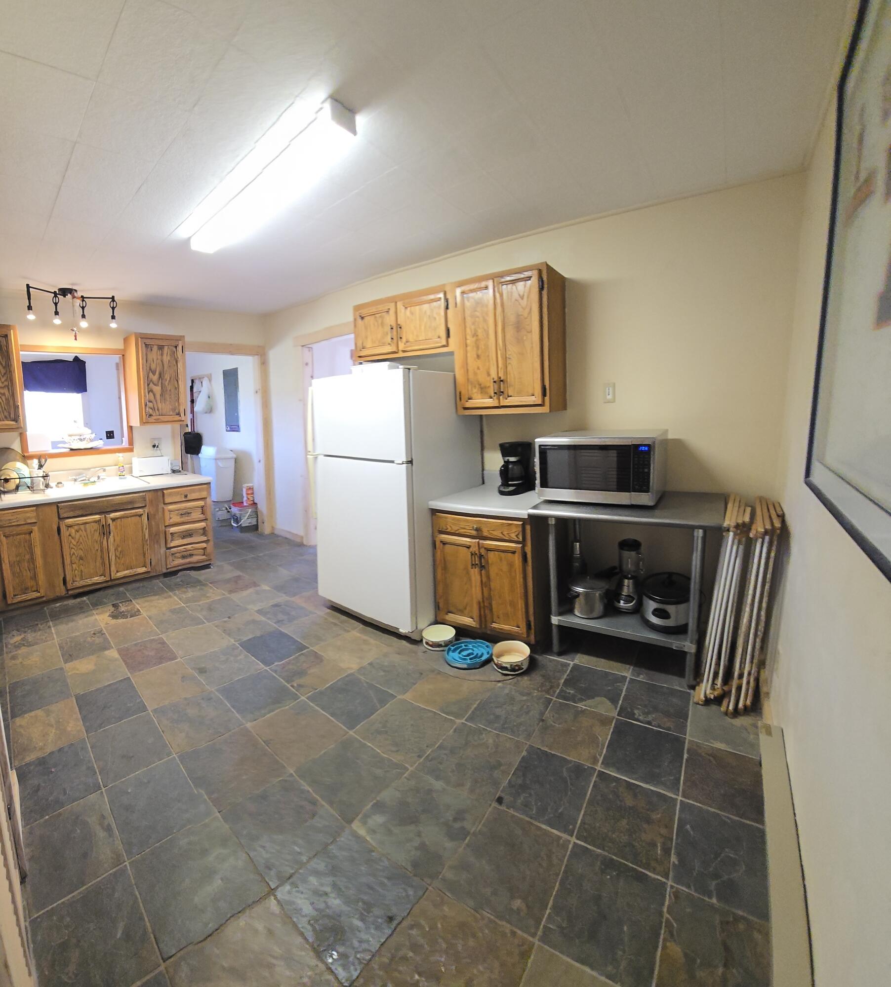 1435 Pine Street Property Photo 17