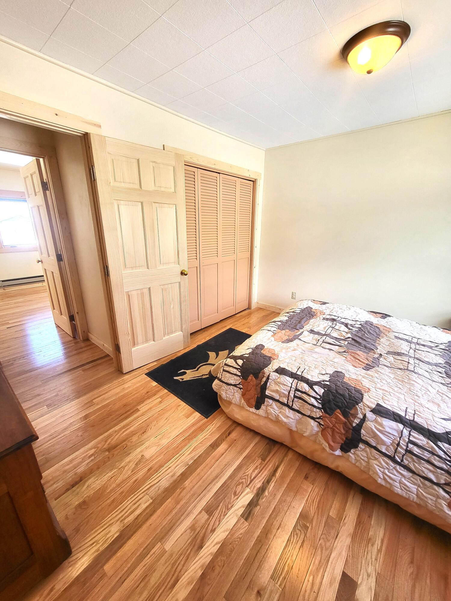 1435 Pine Street Property Photo 24