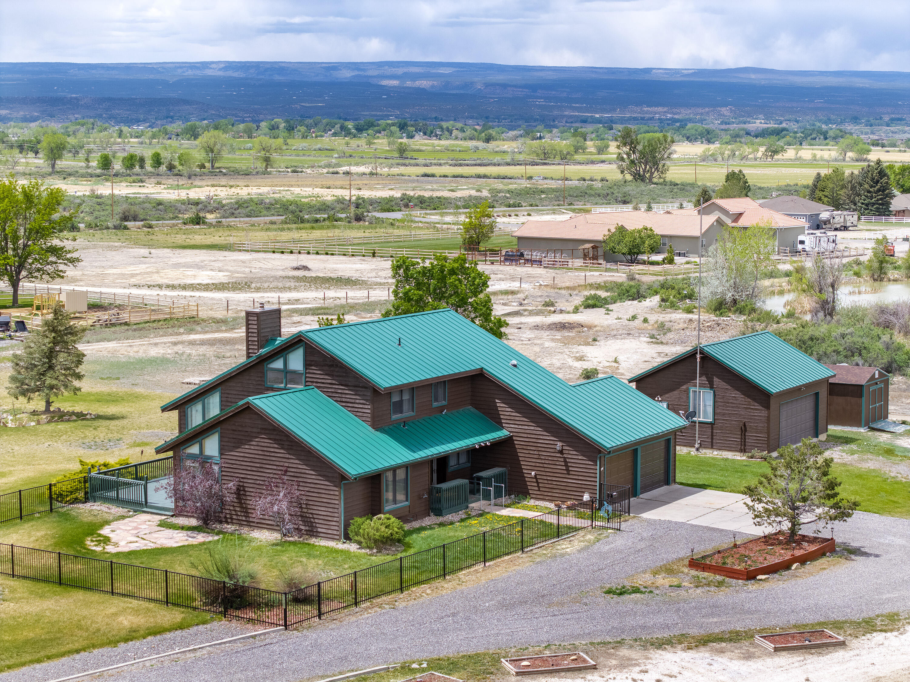 16303 6760 Road Property Photo 1