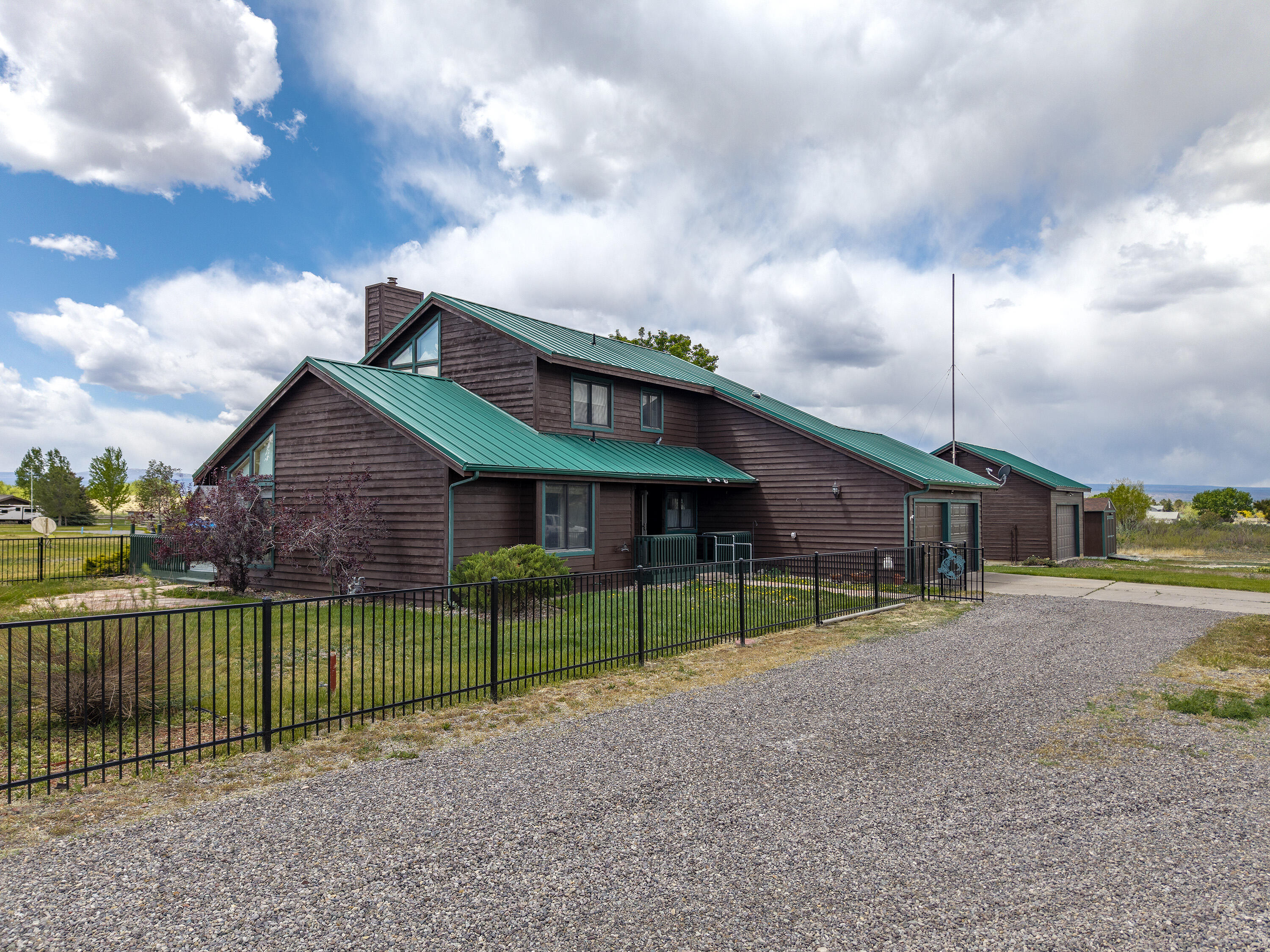 16303 6760 Road Property Photo 5