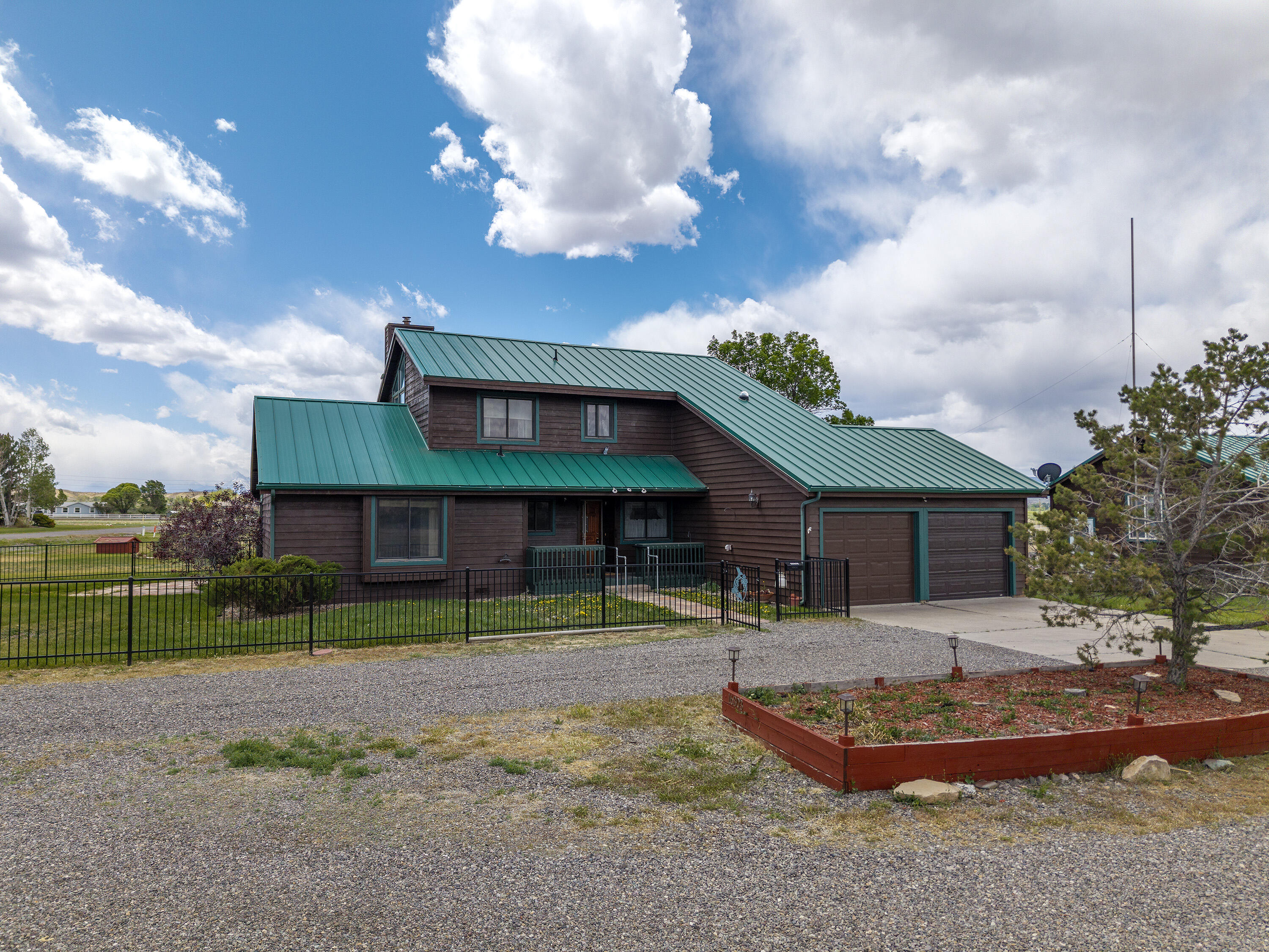 16303 6760 Road Property Photo 8