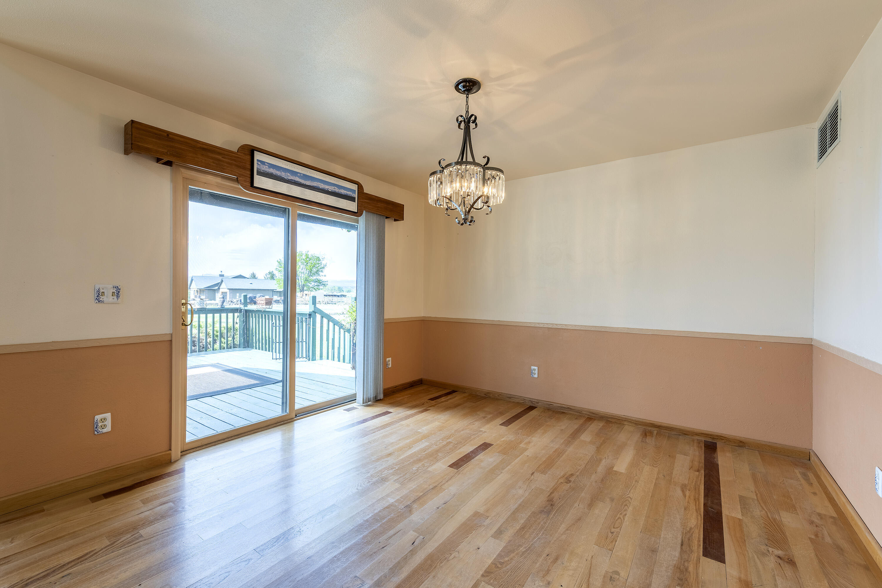 16303 6760 Road Property Photo 22