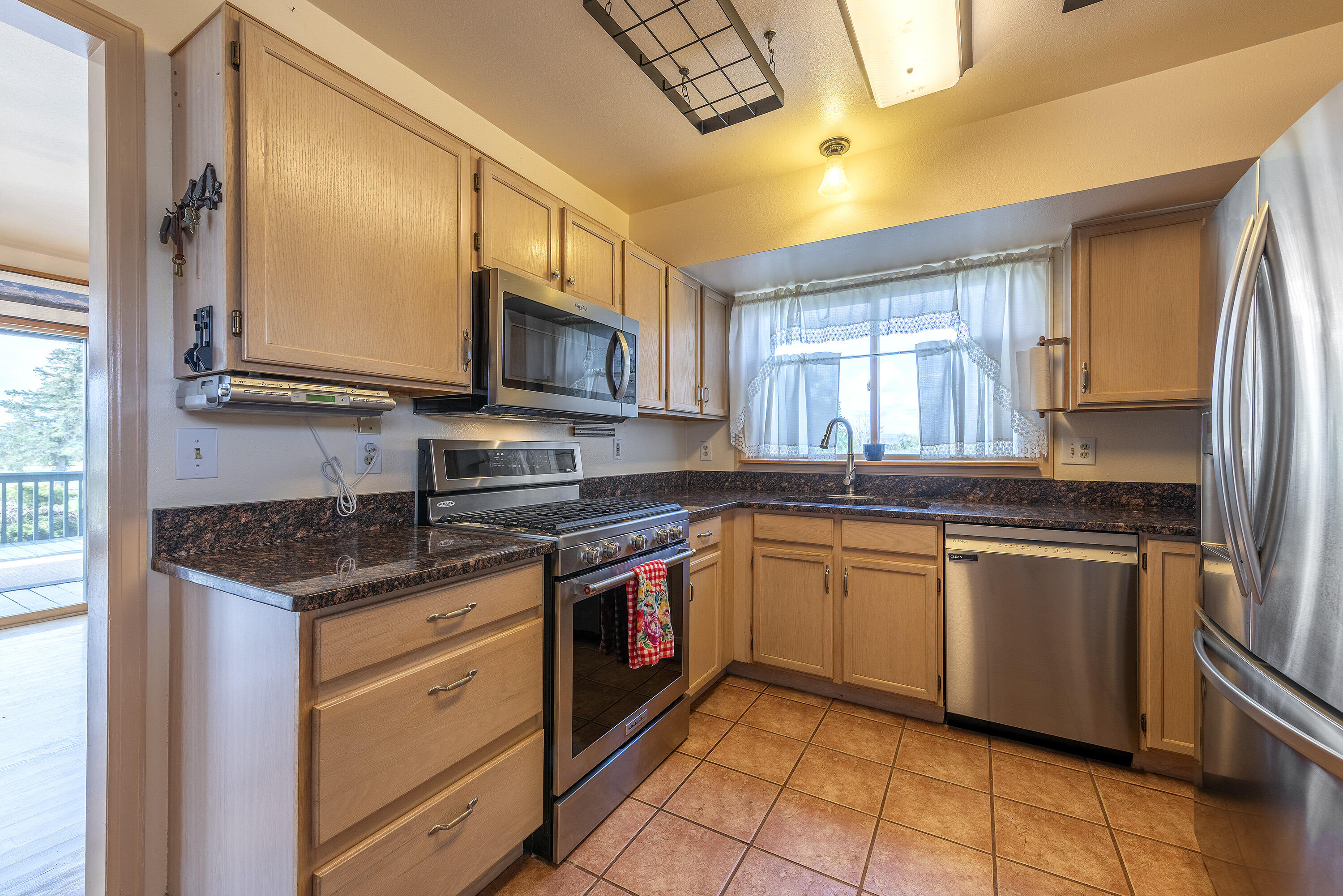16303 6760 Road Property Photo 24