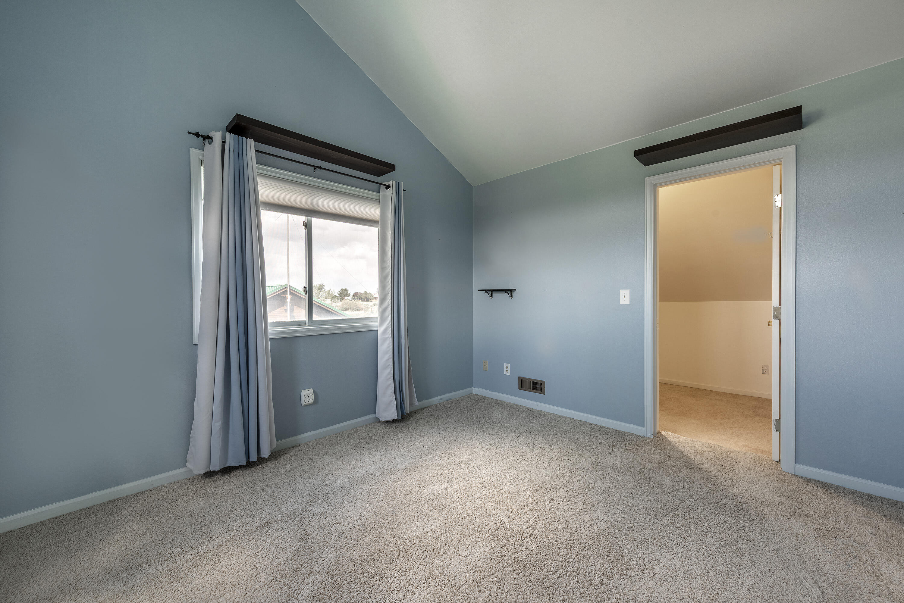 16303 6760 Road Property Photo 40