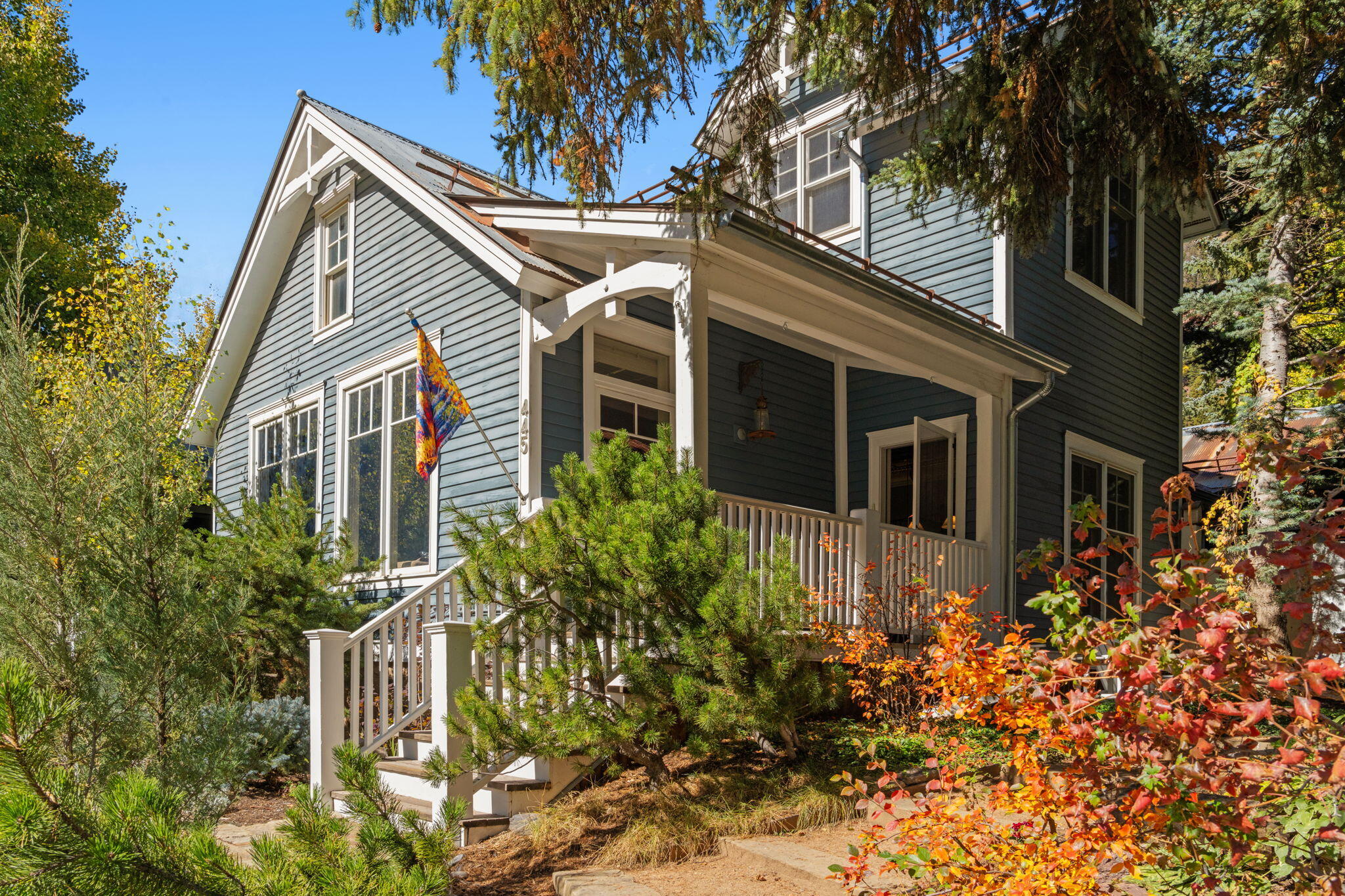 445 Colorado Avenue Property Photo 1