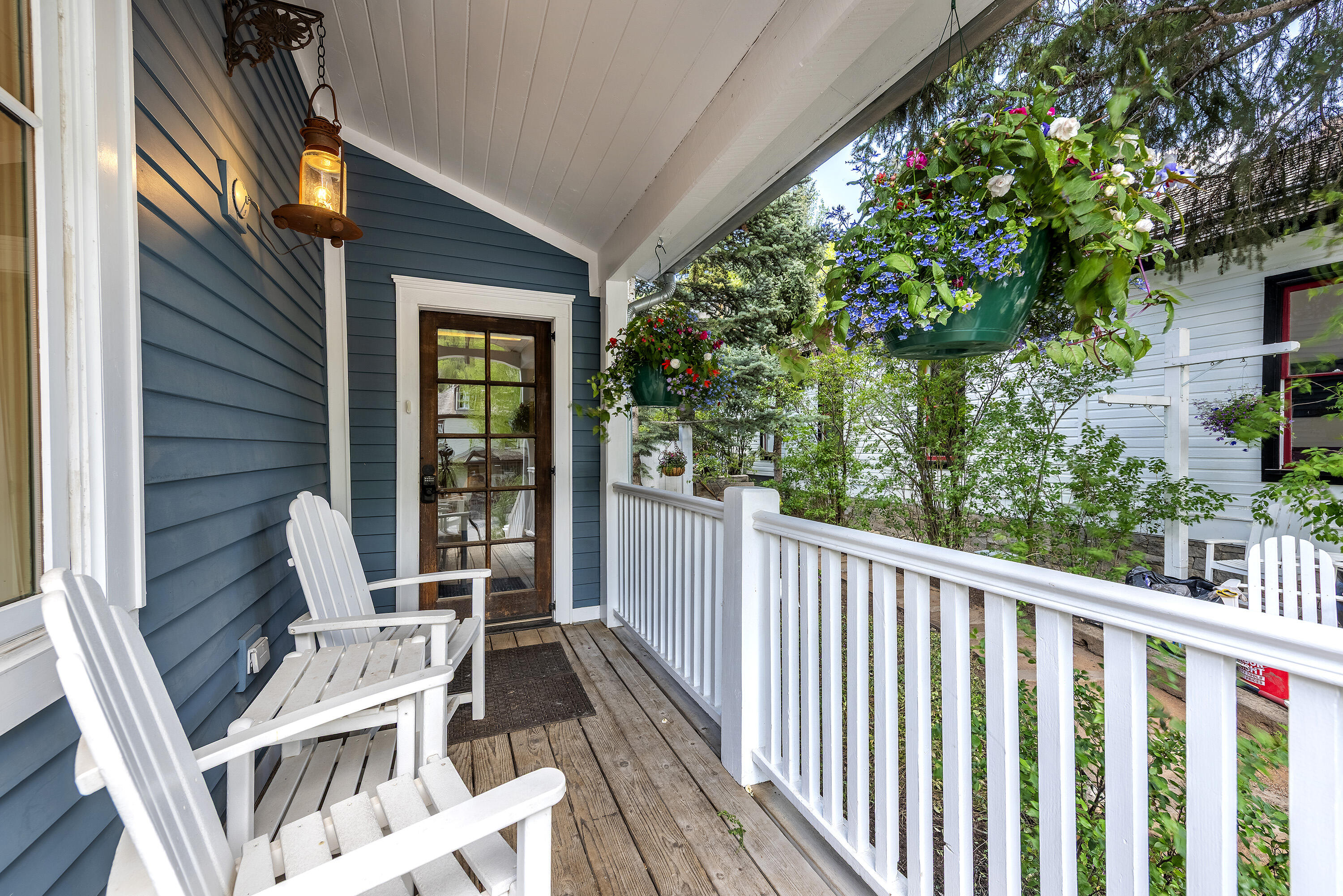 445 Colorado Avenue Property Photo 2