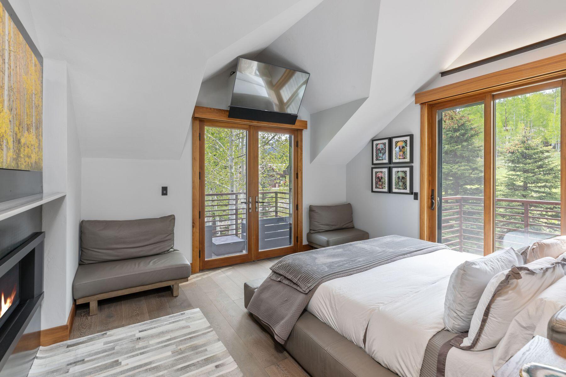 114 Arizona Street Property Photo 7