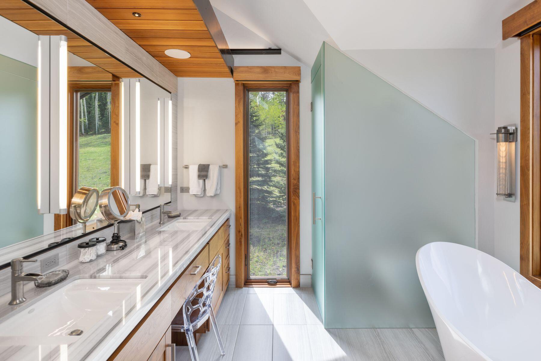 114 Arizona Street Property Photo 9