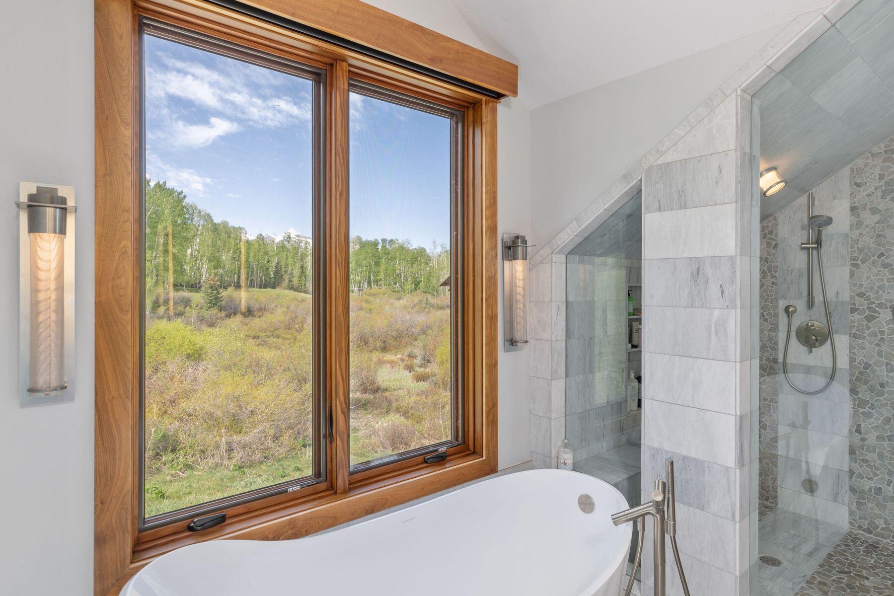 114 Arizona Street Property Photo 10