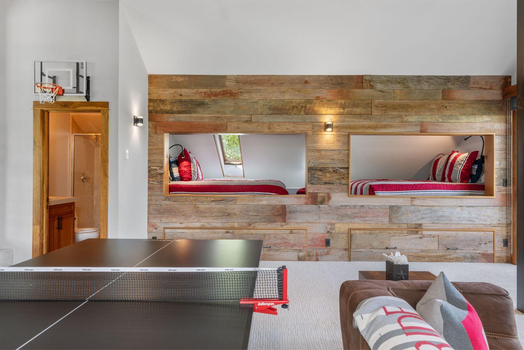 114 Arizona Street Property Photo 15