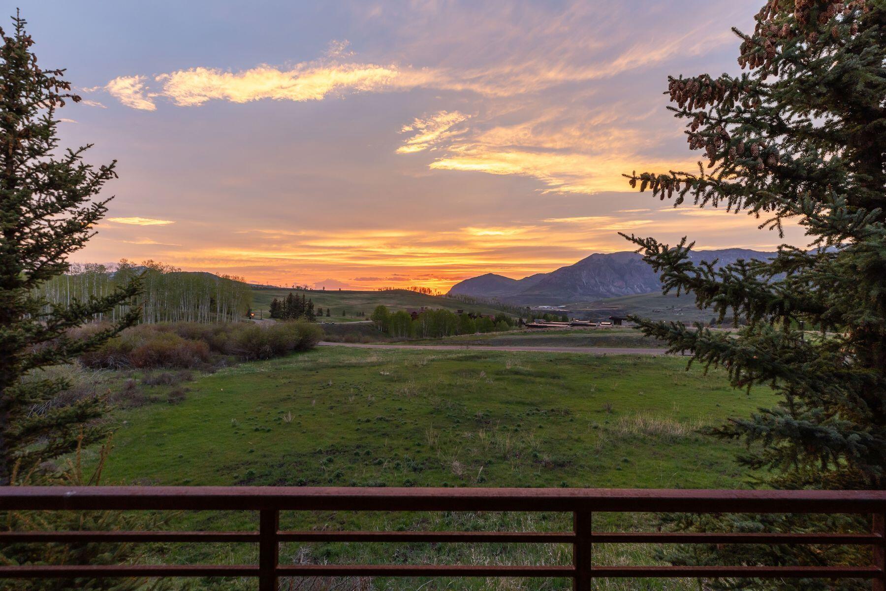 114 Arizona Street Property Photo 29