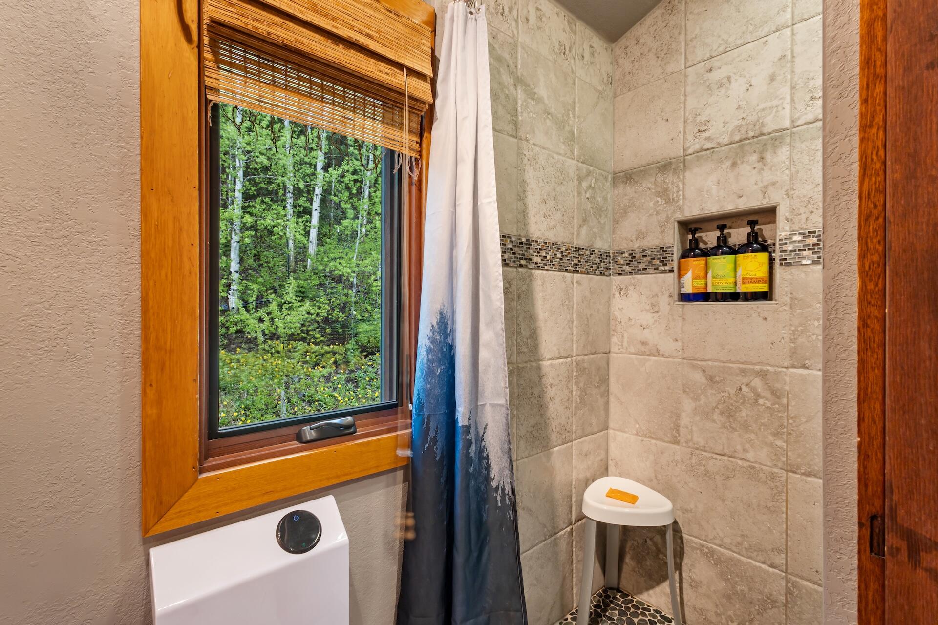 333 Fir Street 101 Property Photo 24