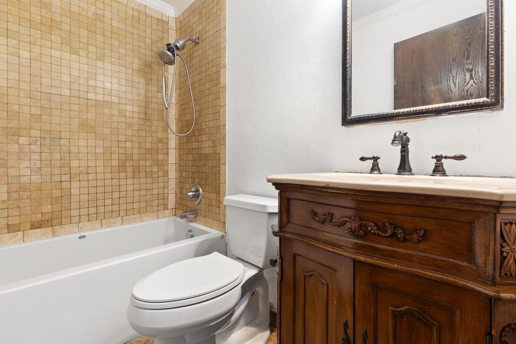 501 Society Drive Property Photo 17