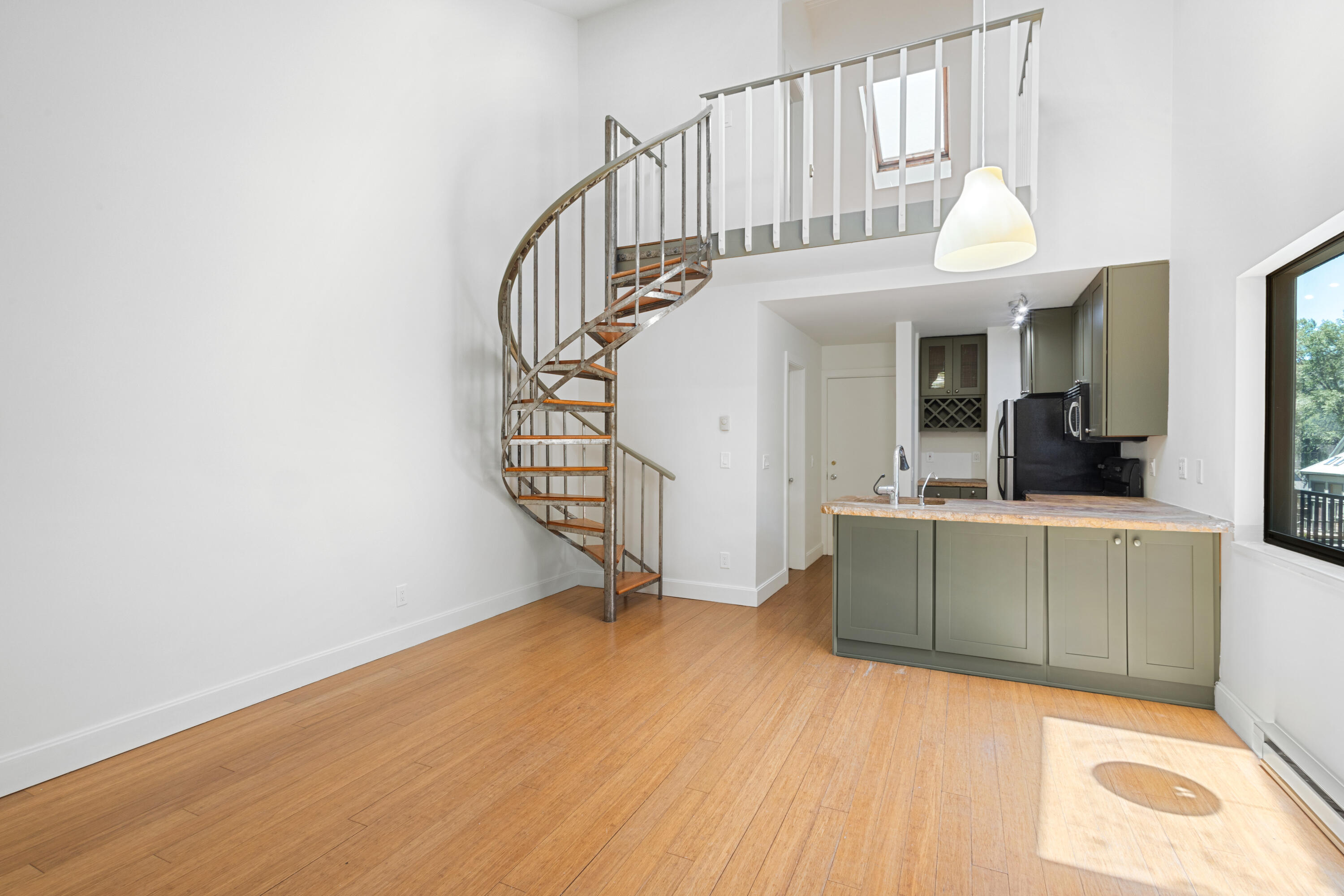 136 Tomboy St Street 309 Property Photo 5