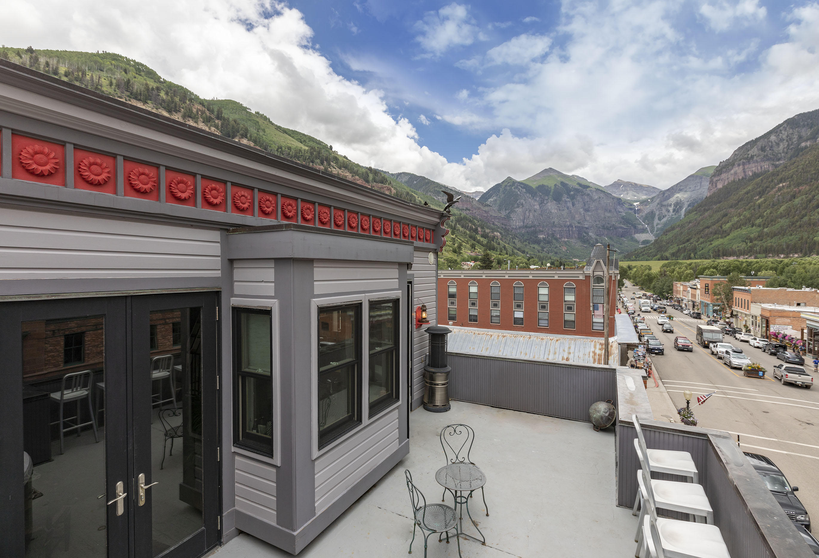 115 Colorado Avenue Property Photo 10