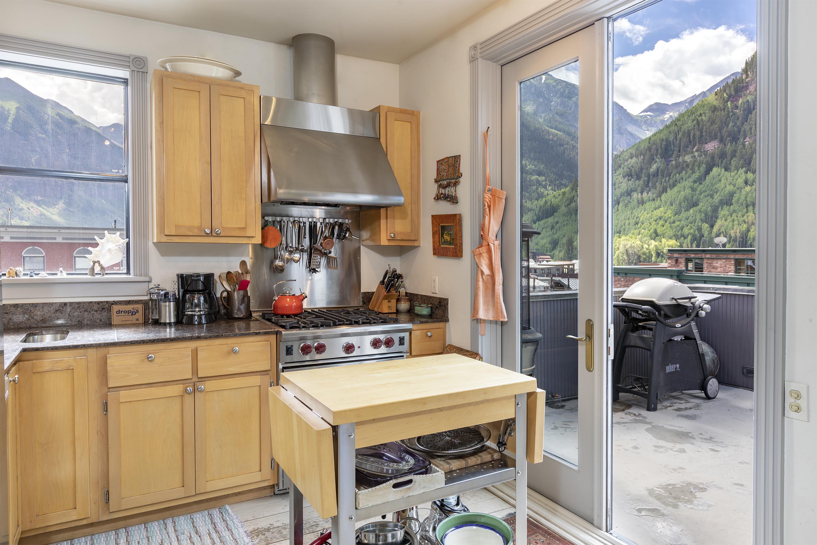 115 Colorado Avenue Property Photo 12