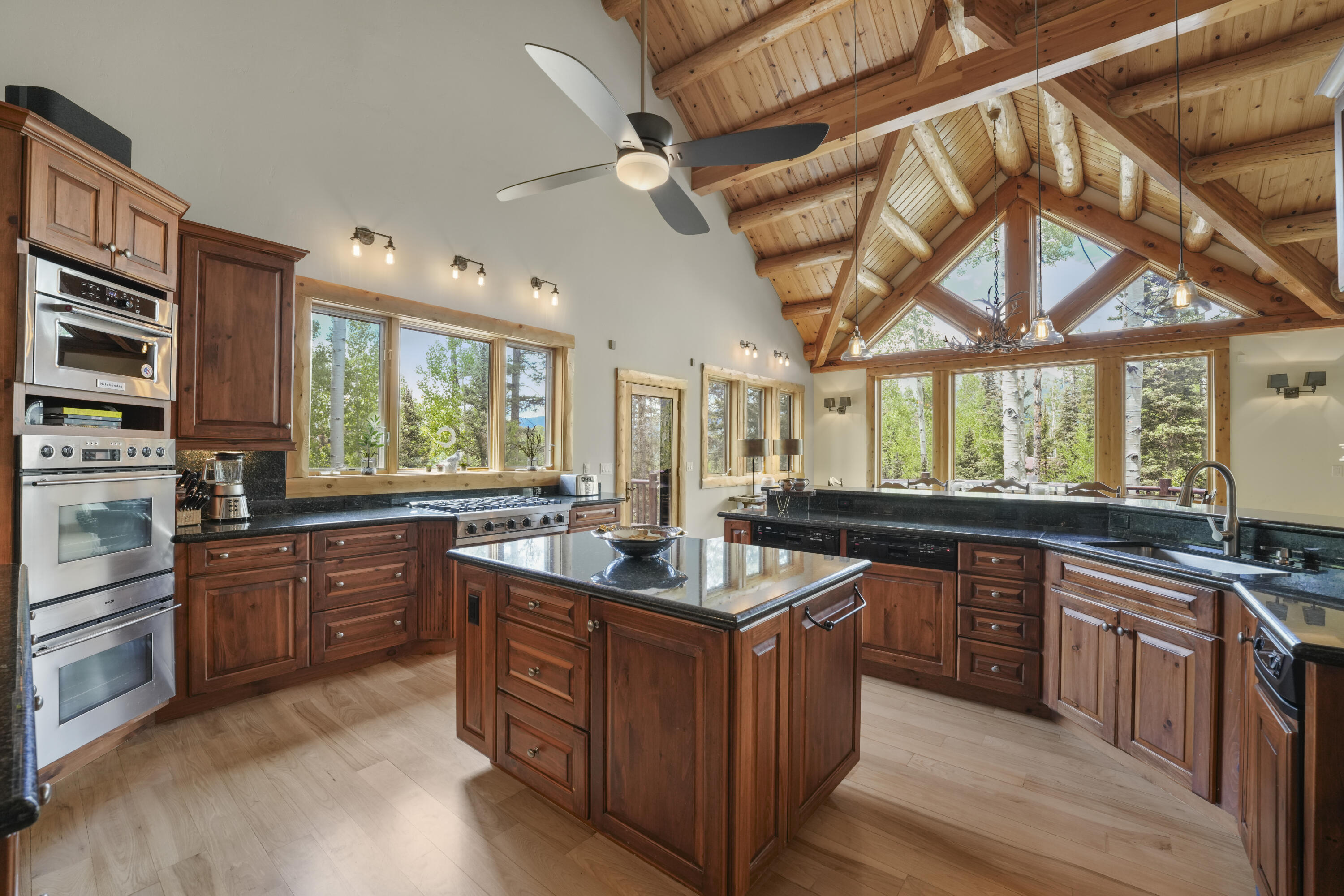 126 Polecat Lane Property Photo 5