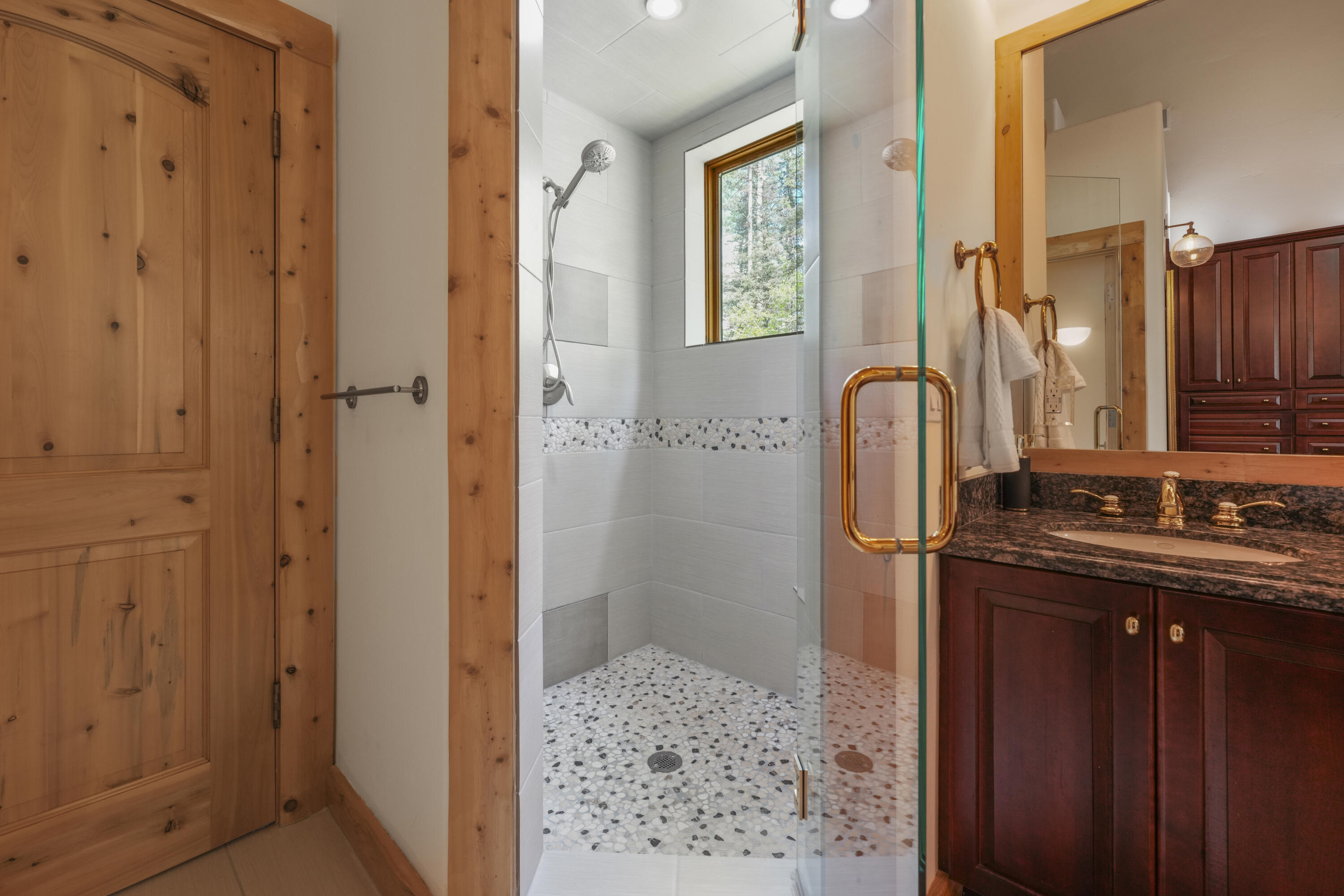 126 Polecat Lane Property Photo 16